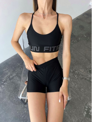 Shorts FITRUN Shorts Classic "Total Black"